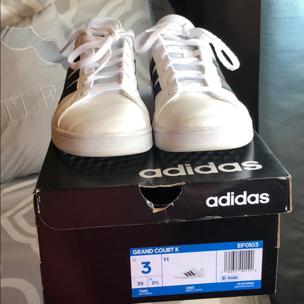 Grand court Adidas Sneakers